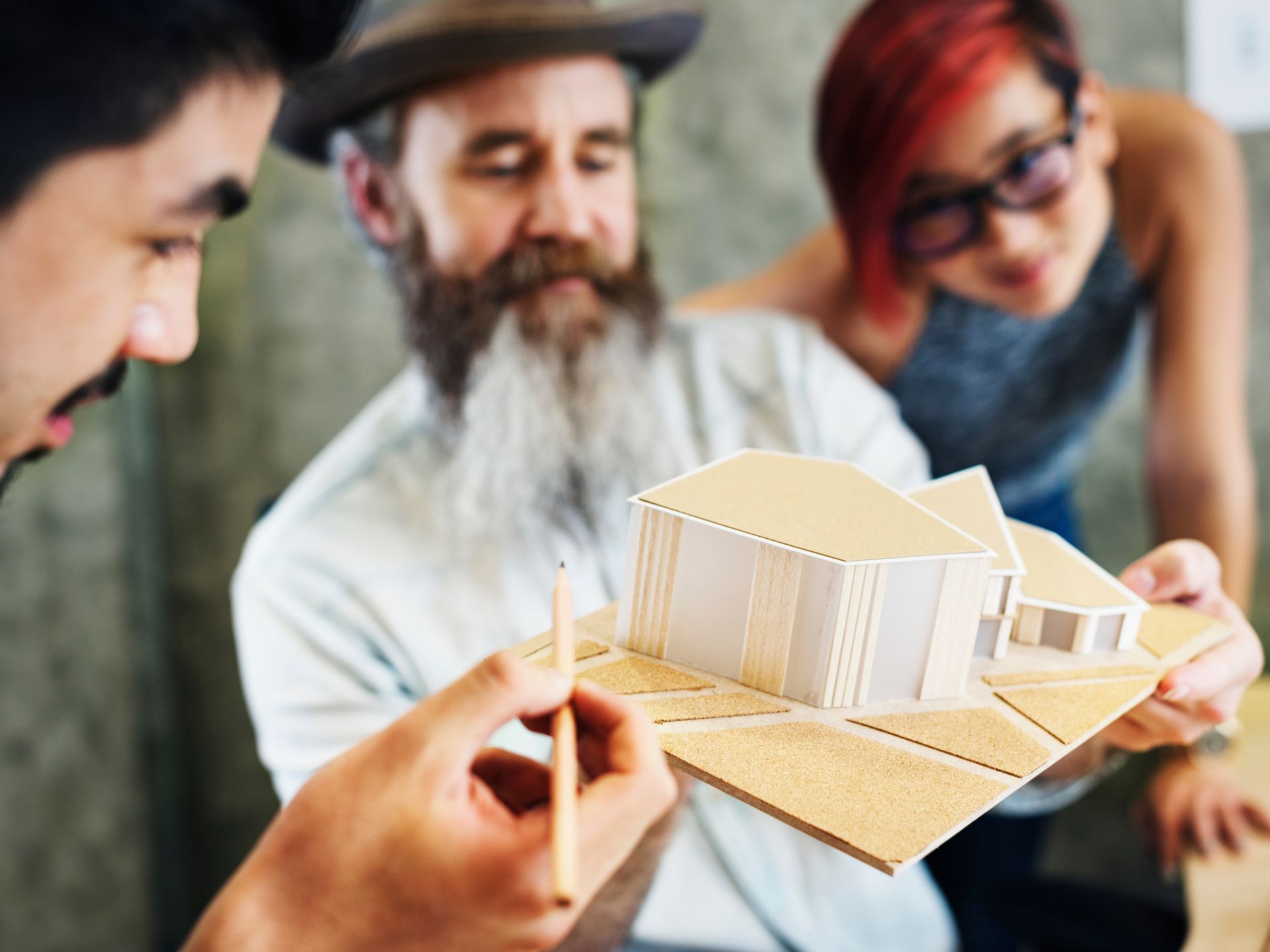 Comparer la construction d'une maison neuve et l'achat d'un bien ancien