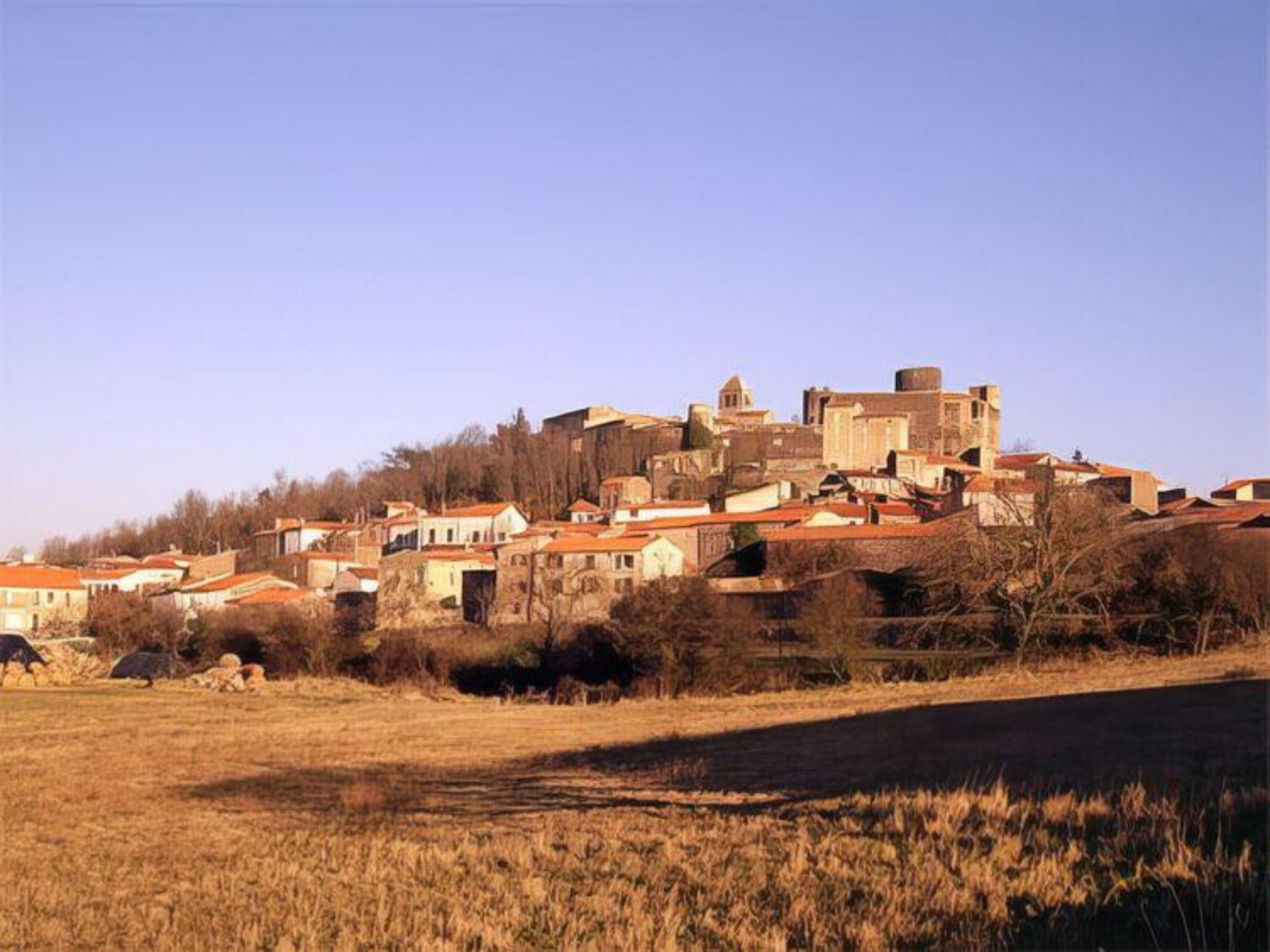 Estimation immobilière gratuite à Châlus en Haute-Vienne