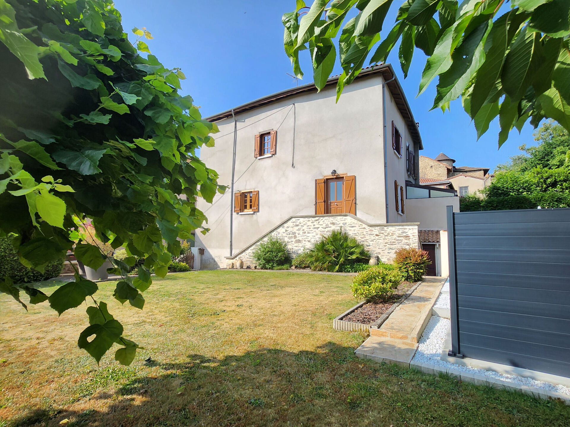 Maison de ville en pierre à vendre à Aixe-sur-Vienne (87700)