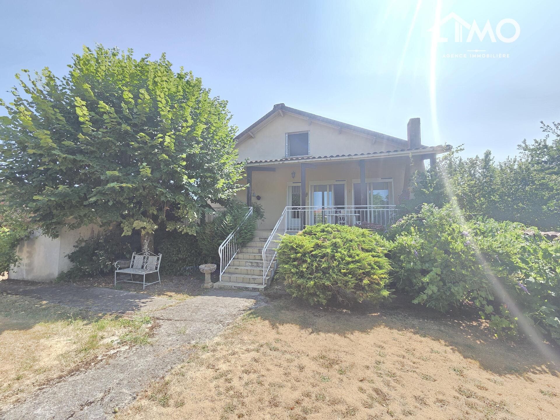 Deux maisons à vendre à Verneuil-sur-Vienne (87430)